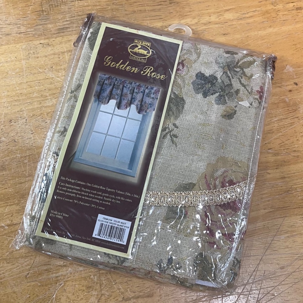 Vtg Duck River Textile Golden Rose Tapestry Valance 54x16 Floral Multi 5154 NIP